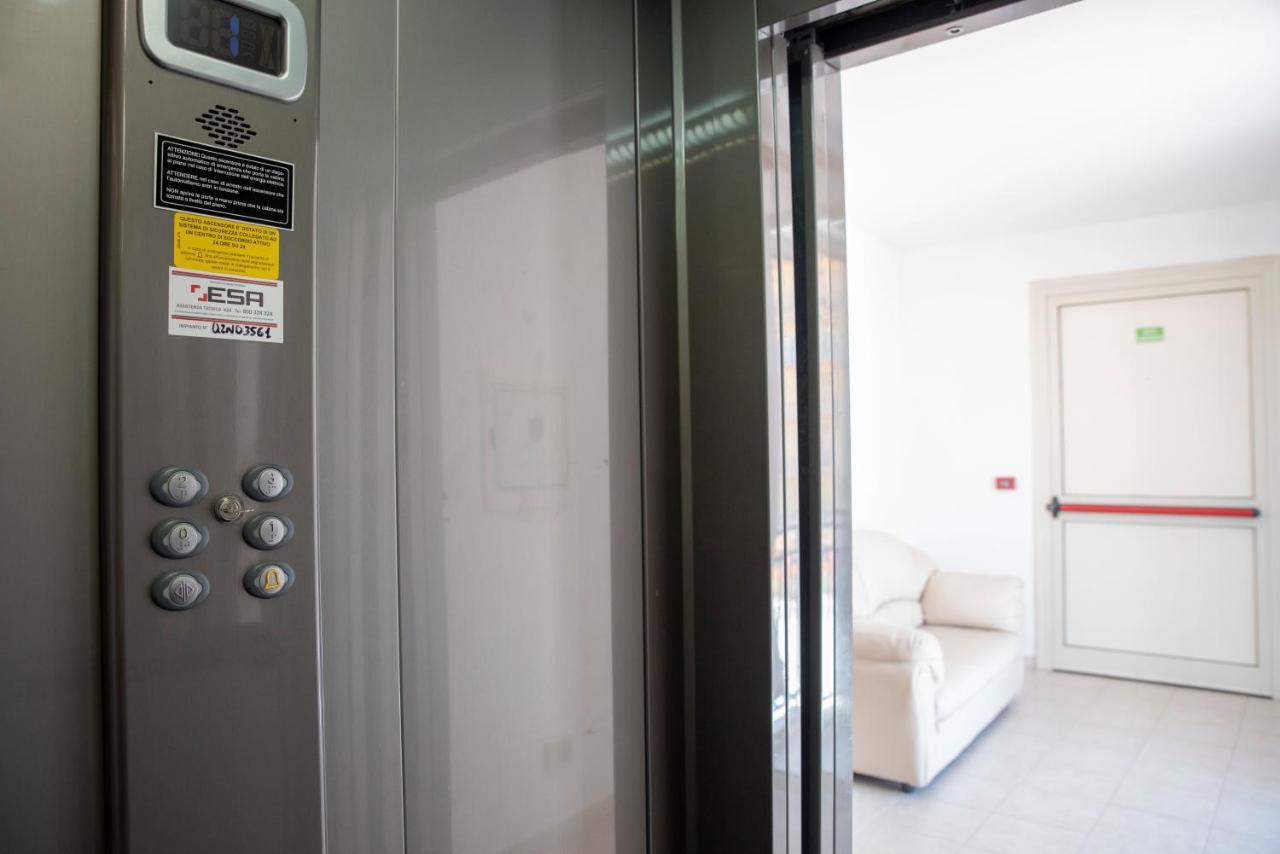 Carlo Five Bed and Breakfast Porto Empedocle Buitenkant foto